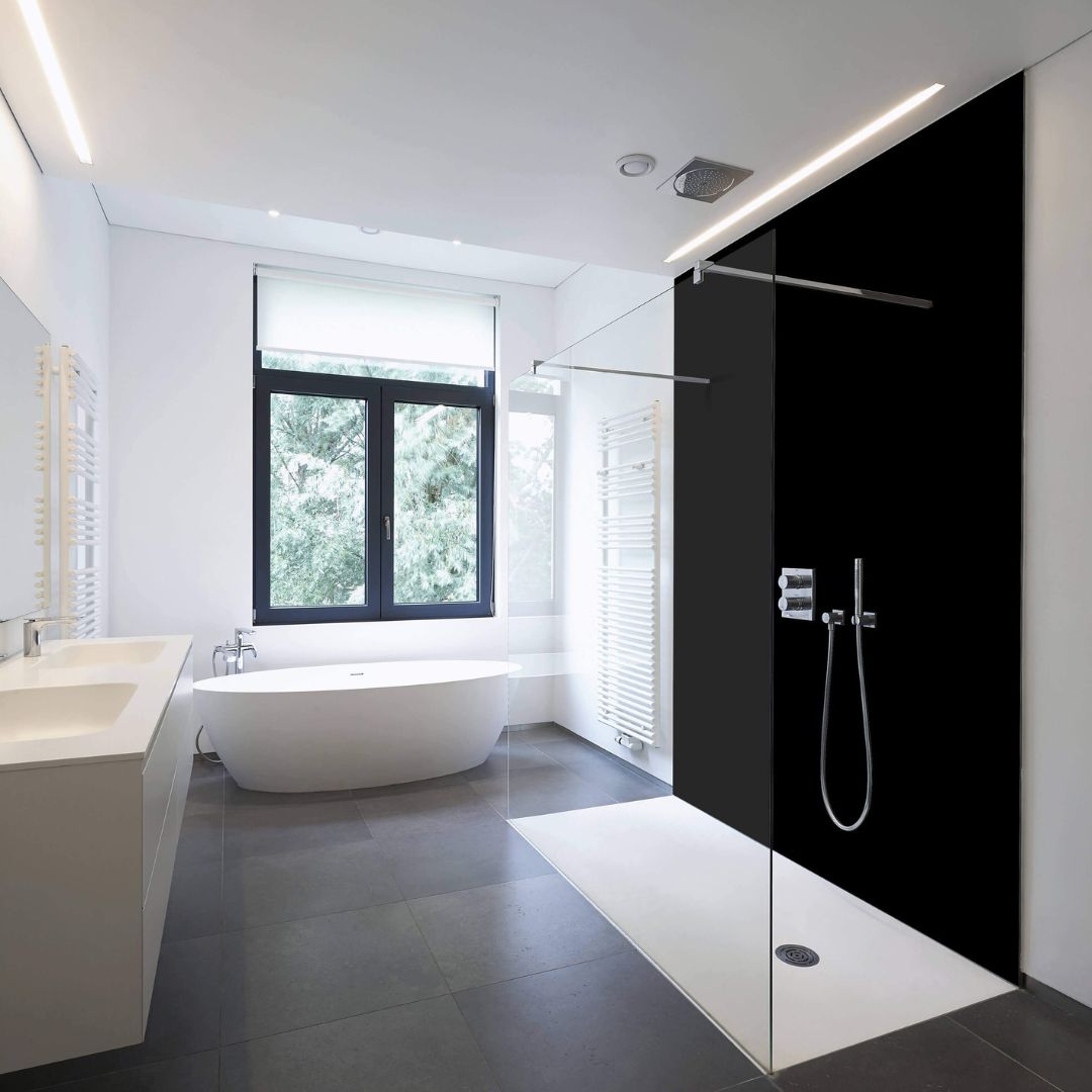 Montageanleitung für Duschrückwände